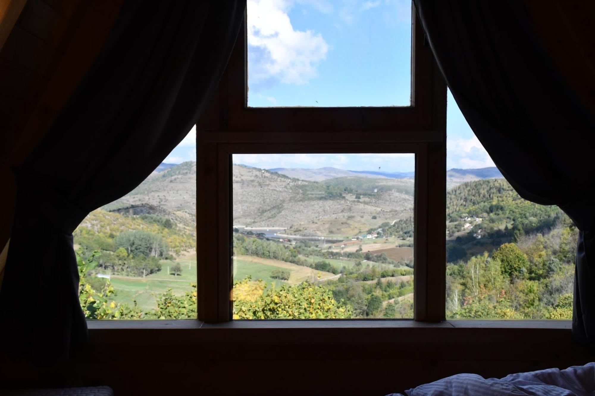 Uvacki Raj Villa Radijevici Luaran gambar