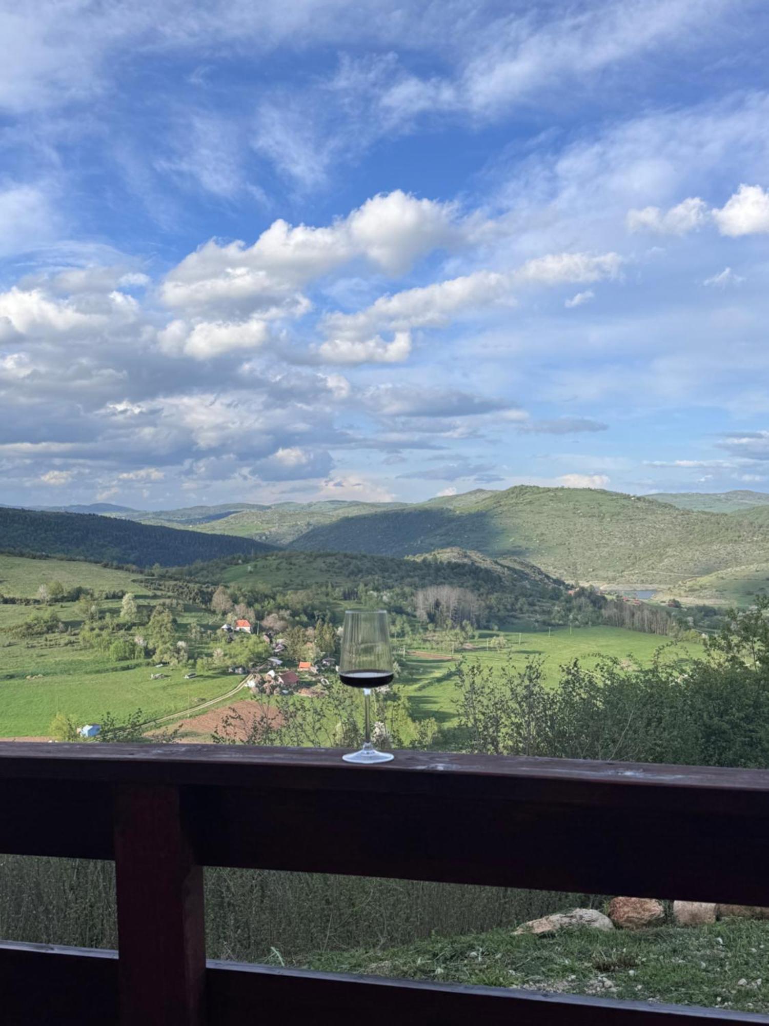Uvacki Raj Villa Radijevici Luaran gambar